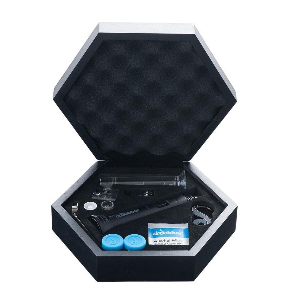 Dr. Dabber Boost Black Edition 18 Dr. Dabber Boost Black Edition