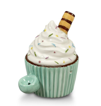 Pipa Roast & Toast Cupcake